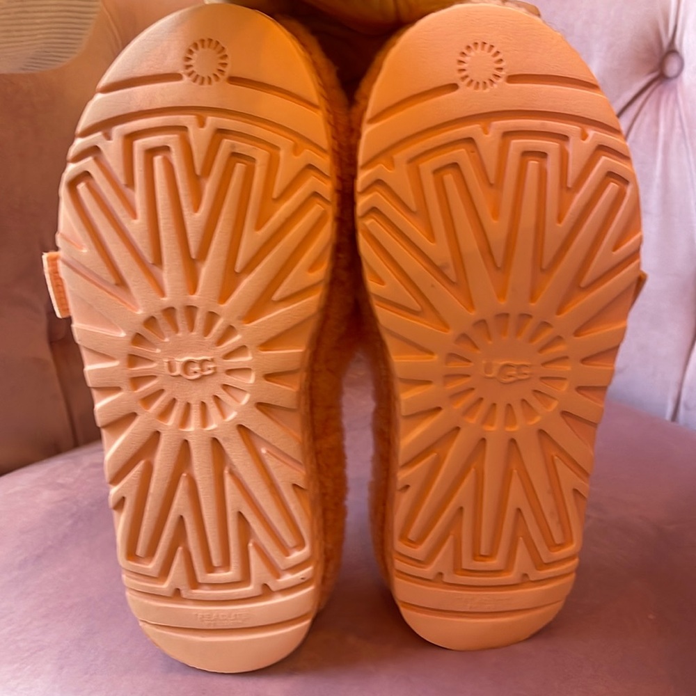 Ugg Apricot Platform Slides - image 5